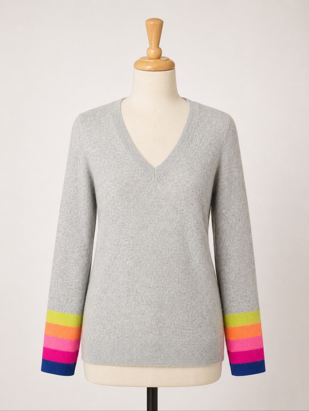 100% Cashmere Sweater Size Medium Claudia Nichole Grey V-neck Neon Stripe Trim
